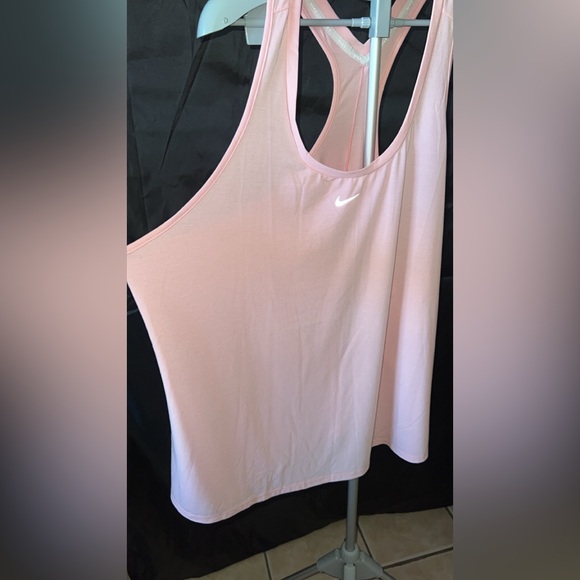 Nike Women's Pink Tank Top - Picture 3 of 6